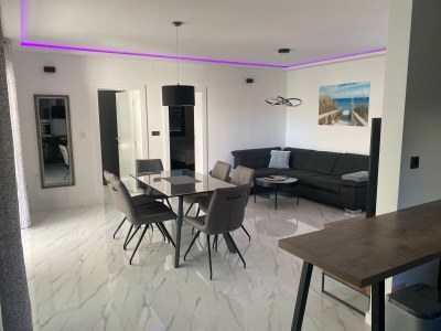 Apartment Two bedroom apartment near beach Srima - Vodice, Vodice A-24956-a - Outdoor photo 6