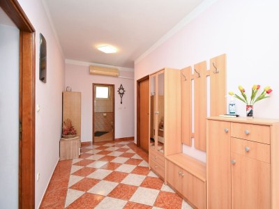 Apartment Two bedroom apartment with terrace and sea view Bibinje, Zadar A-18066-a - Outdoor photo 36