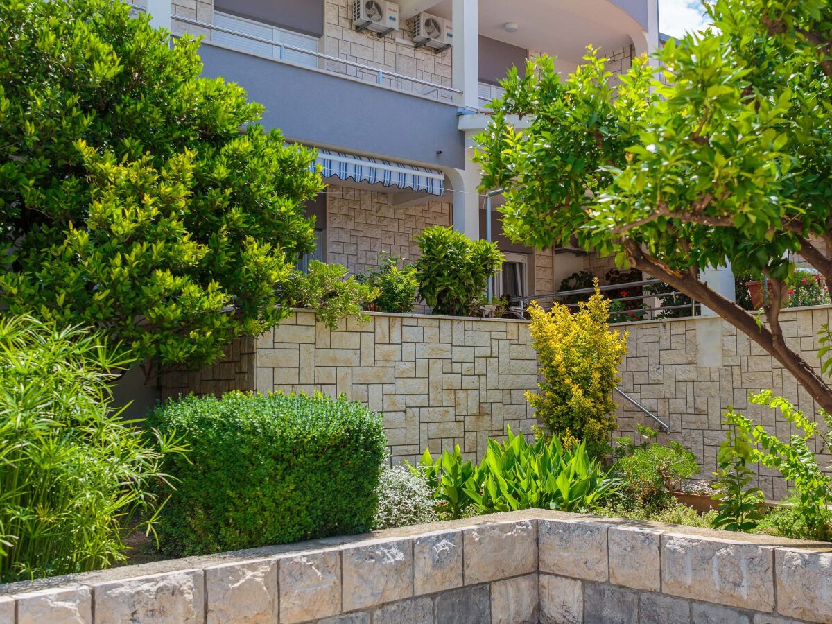 Apartment One bedroom apartment with balcony and sea view Duće, Omiš A-18155-a - Outdoor photo 4