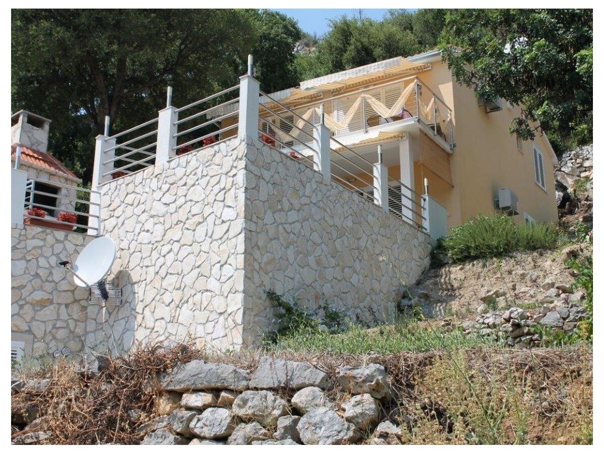 Apartment One bedroom apartment with terrace and sea view Viganj, Pelješac A-21912-a - Outdoor photo 2
