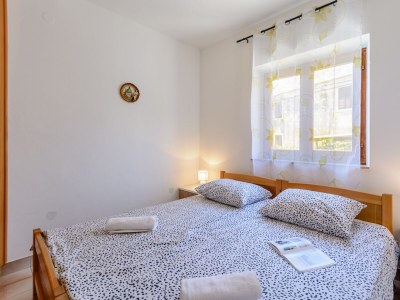Apartment One bedroom apartment with air-conditioning Sumartin, Brač A-2952-a in Sumartin - Apartment
