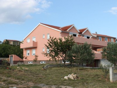 Apartment Two bedroom apartment with terrace and sea view Maslenica, Novigrad A-6573-b - Outdoor photo 2