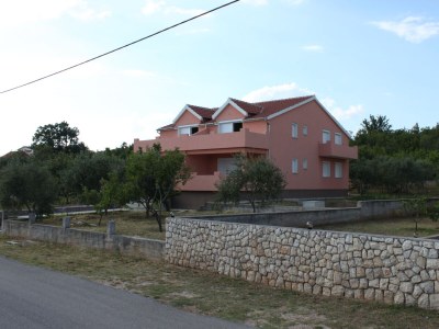 Apartment Two bedroom apartment with terrace and sea view Maslenica, Novigrad A-6573-d - Outdoor photo 3
