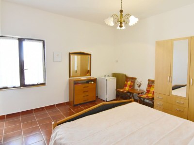 Holiday room with terrace and sea view Zambratija, Umag S-22512-a - Outdoor photo 8