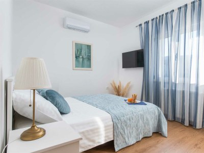 Villa NEW! Villa Magnolia with 41 sqm pool, Jacuzzi, 8km from sea - Features photo 30