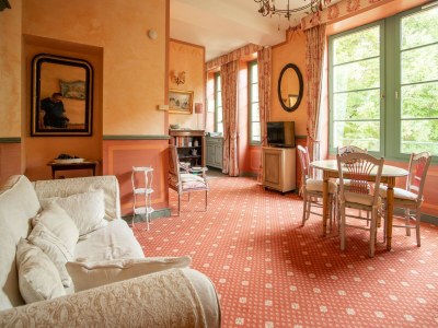 Apartment Studio in Montbrun Castle with Pool - Features photo 7