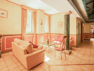 Apartment Studio in Montbrun Castle with Pool - Features photo 15
