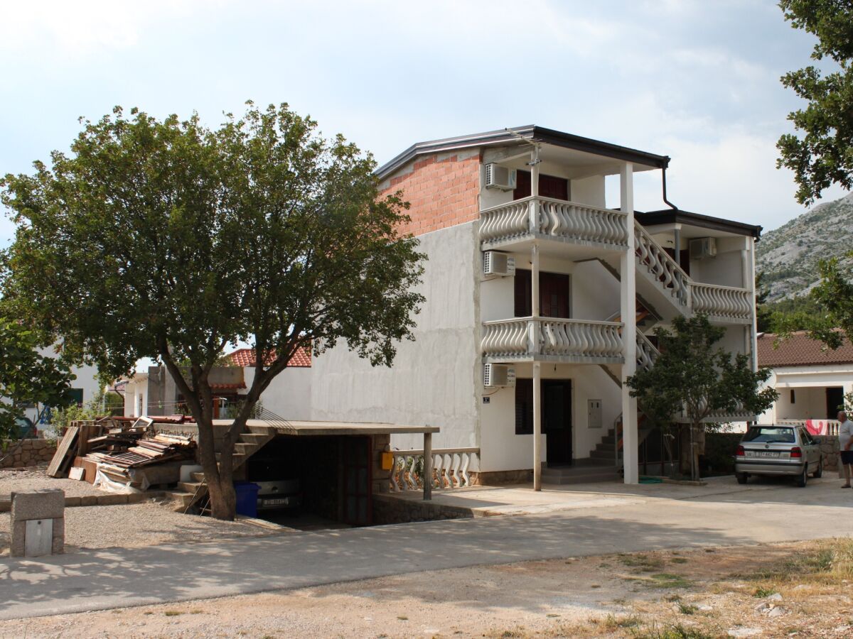 Apartment One bedroom apartment with terrace Starigrad, Paklenica A-6618-a - Outdoor photo 3
