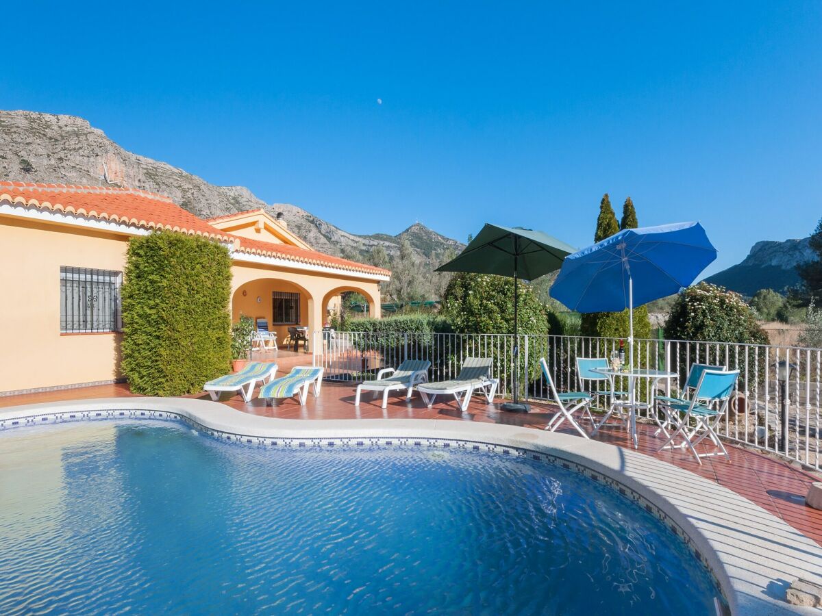 Villa Portilet - Ferienhaus Mit Privatem Pool In Barx