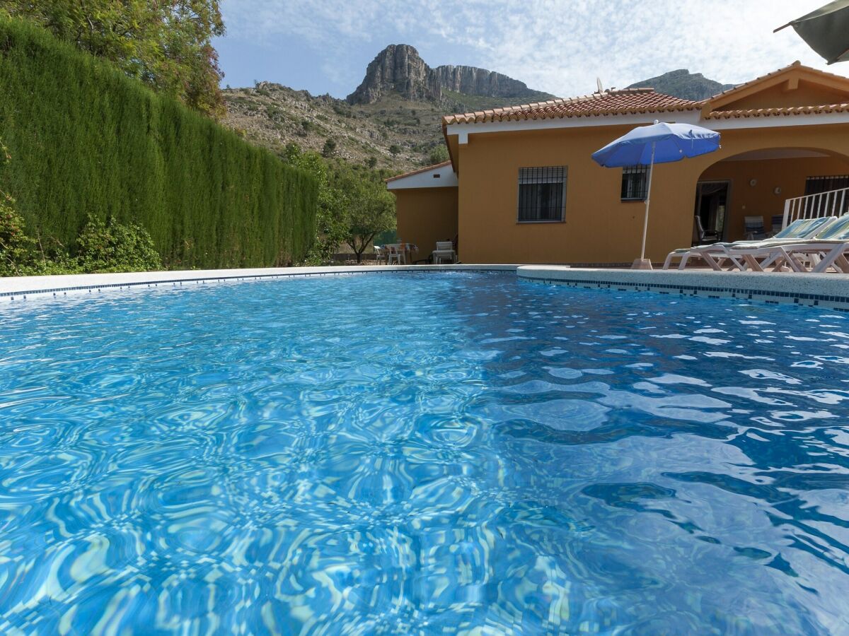 Villa Portilet - Ferienhaus Mit Privatem Pool In Barx - Outdoor photo 4