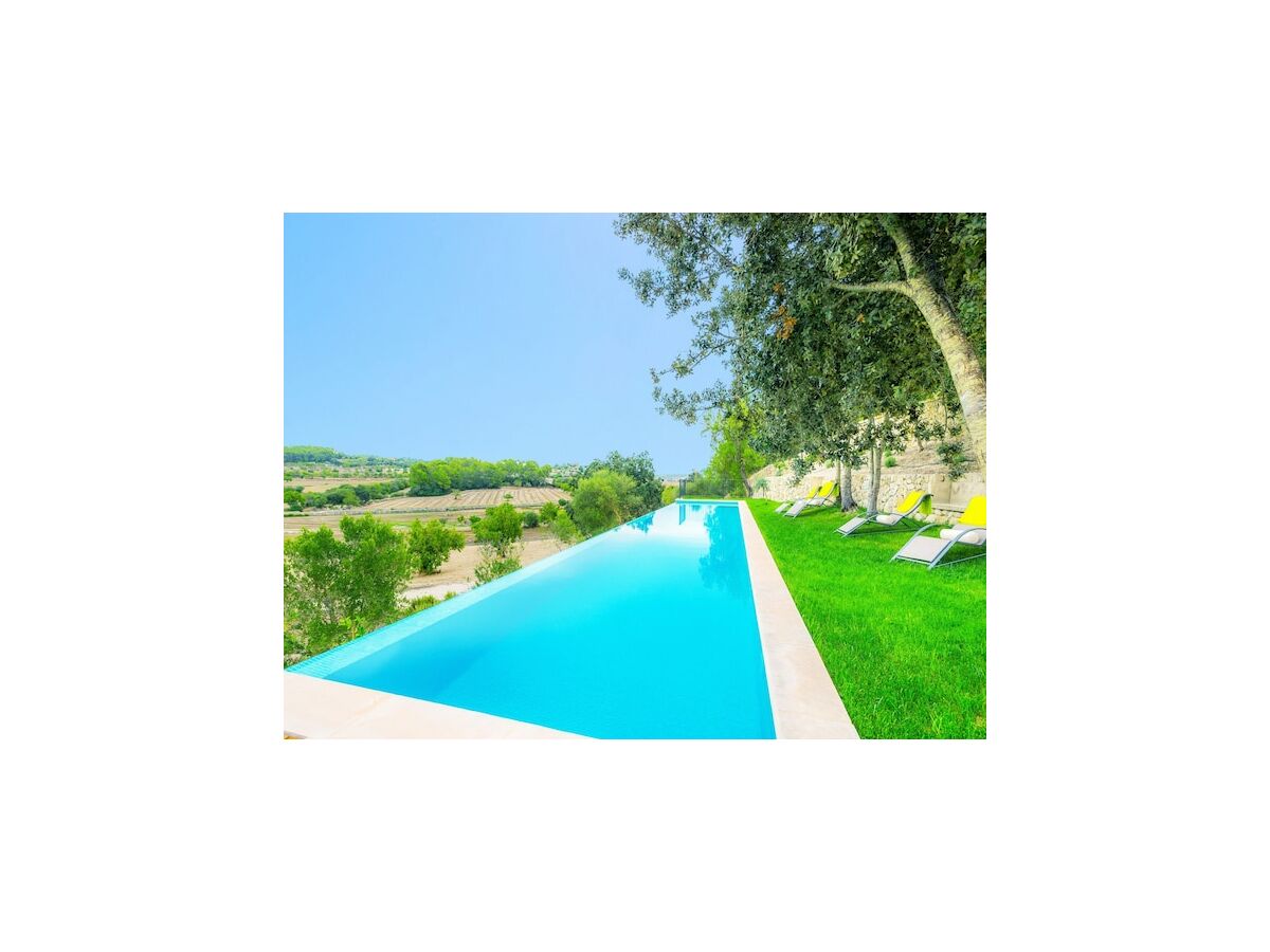 Villa Sa Serra - Villa With Private Pool. Free Wifi