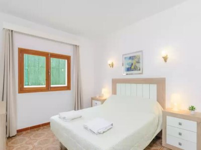 Holiday house Can Rosito - House In S'illot-cala Morlanda - Features photo 18