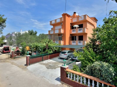 Apartment One bedroom apartment with terrace and sea view Zadar - Diklo, Zadar A-6268-b in Zadar - Apartment