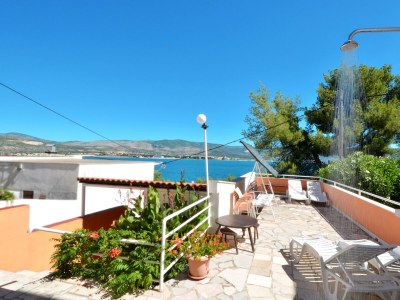 Apartment One bedroom apartment near beach Arbanija, Čiovo A-8651-b - Outdoor photo 4