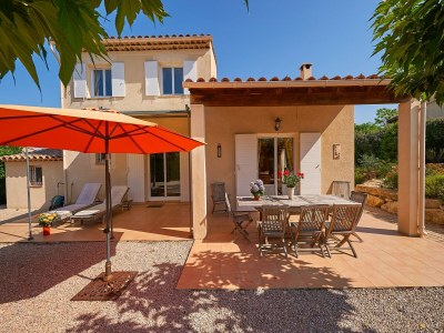 Holiday park Family-Friendly Provence Villa in Var - Holiday park