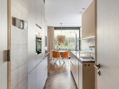 Holiday house Inviting apartment with a garden - Features photo 10