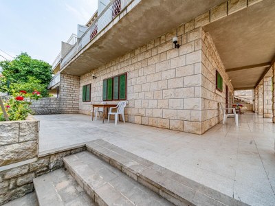 Apartment Comfortable and spacious apartment near beach Lumbarda, Korčula A-21290-a - Outdoor photo 6