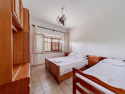 Apartment Comfortable and spacious apartment near beach Lumbarda, Korčula A-21290-a - Outdoor photo 28