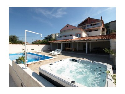 Apartment Apartments and rooms with a swimming pool Kali, Ugljan - 14083 - Outdoor photo 3