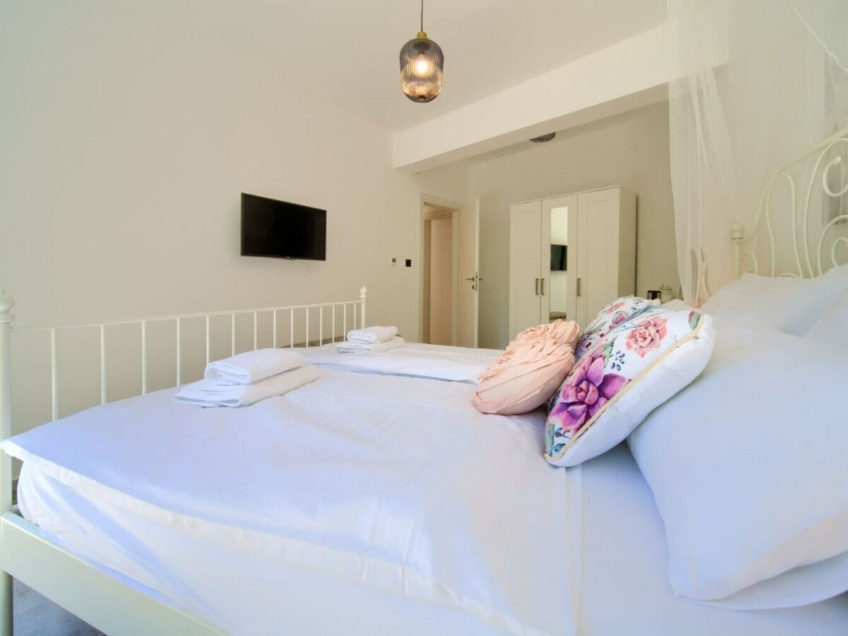 Apartment Wellness Apartment Modruna - Features photo 5