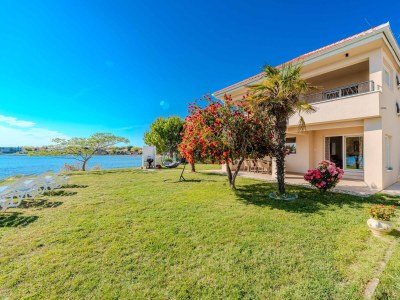 Apartment Two bedroom apartment near beach Privlaka, Zadar A-24599-c - Outdoor photo 7
