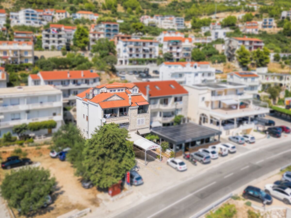 Apartment One bedroom apartment with air-conditioning Stanići, Omiš A-2819-b