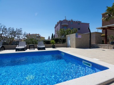 Apartment Two bedroom apartment with terrace Valbandon, Fažana A-2201-c - Outdoor photo 10
