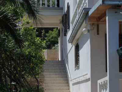 Apartment Two bedroom apartment with terrace and sea view Cove Zarace (Gdinj), Hvar A-4597-a - Outdoor photo 17