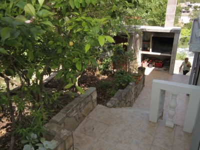 Apartment Two bedroom apartment with terrace Cove Zarace (Gdinj), Hvar A-4597-b - Outdoor photo 11