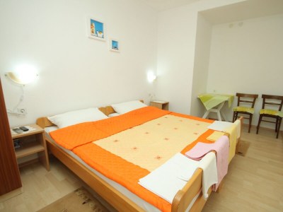 Apartment Two bedroom apartment with terrace Cove Zarace (Gdinj), Hvar A-4597-b - Outdoor photo 27
