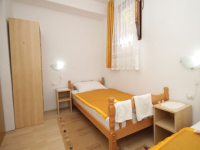 Apartment Two bedroom apartment with terrace Cove Zarace (Gdinj), Hvar A-4597-b - Outdoor photo 29