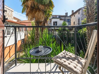 Apartment Waterfront Apartment in Porec - Outdoor photo 3
