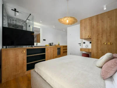 Apartment Waterfront Apartment in Porec - Features photo 5