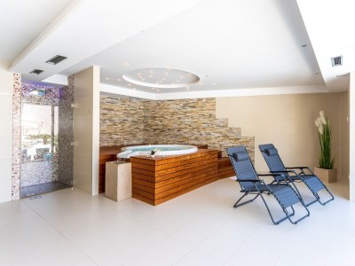 Apartment Studio flat with terrace and sea view Splitska, Brač AS-23224-a - Outdoor photo 18