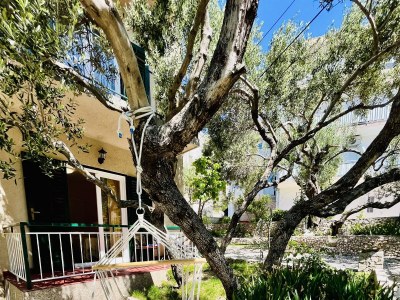 Apartment Two bedroom apartment with terrace Makarska A-18028-a - Outdoor photo 4