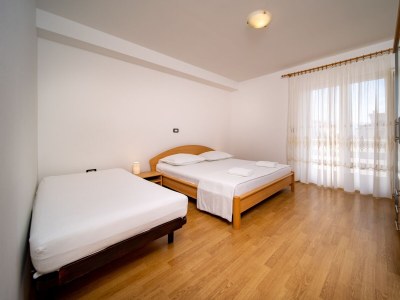 Apartment Two bedroom apartment with balcony Lopar, Rab A-24754-c in Lopar - Apartment
