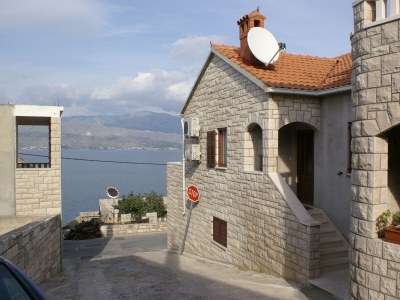 Apartment Two bedroom apartment with terrace and sea view Postira, Brač A-2898-b in Postira - Apartment