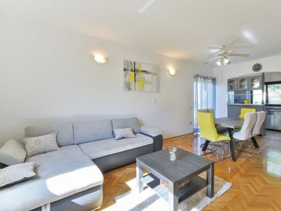 Apartment Two bedroom apartment with terrace Privlaka, Zadar A-5762-c - Outdoor photo 14