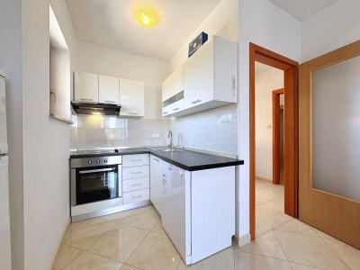 Apartment One bedroom apartment with terrace and sea view Šilo, Krk A-18692-a - Outdoor photo 11