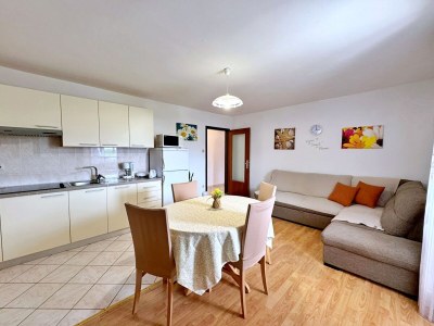 Apartment Two bedroom apartment with terrace Šilo, Krk A-18715-a - Outdoor photo 8