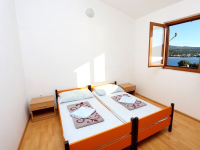 Apartment Two bedroom apartment near beach Rogoznica A-10338-a - Outdoor photo 15