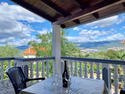 Apartment One bedroom apartment with terrace and sea view Šilo, Krk A-18756-a - Outdoor photo 25