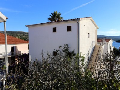 Apartment Two bedroom apartment near beach Rogoznica A-10338-c - Outdoor photo 4