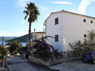 Apartment Two bedroom apartment near beach Rogoznica A-10338-c - Outdoor photo 5