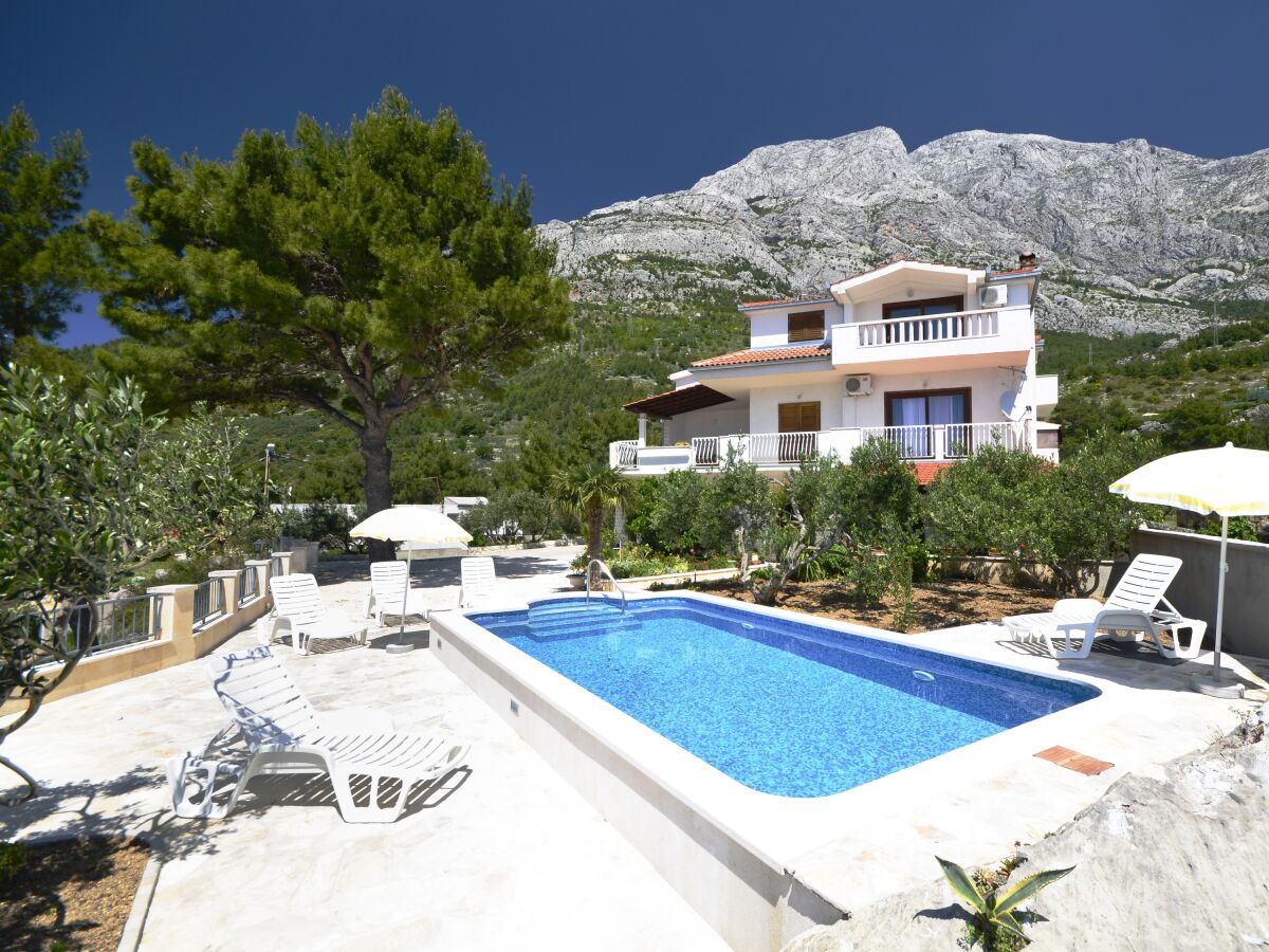 Apartment One bedroom apartment with terrace and sea view Baška Voda, Makarska A-12442-d - Outdoor photo 2