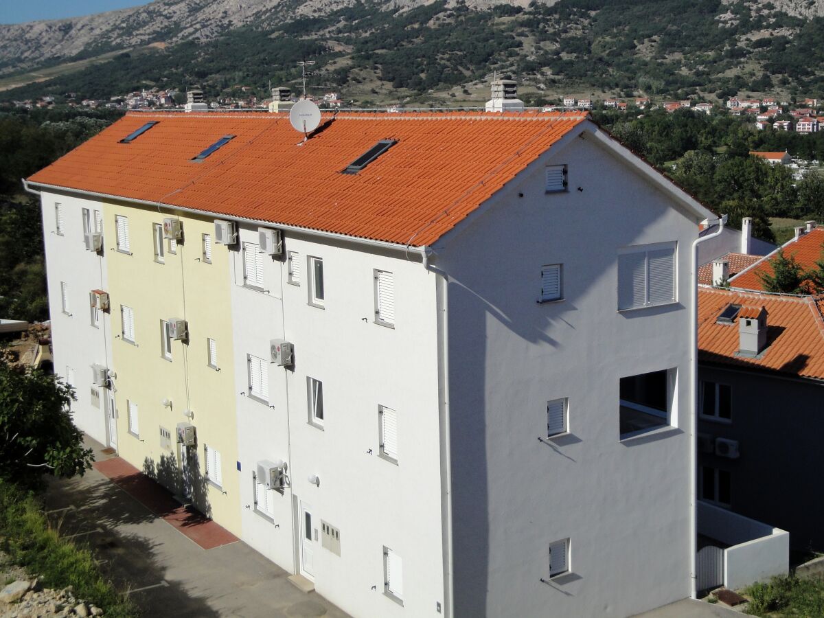 Apartment Three bedroom apartment with terrace Baška, Krk A-18804-c - Outdoor photo 4