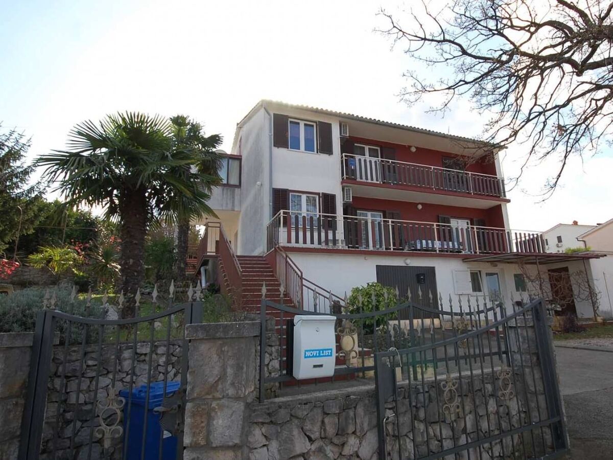 Apartment One bedroom apartment with terrace Njivice, Krk A-21858-a - Outdoor photo 2