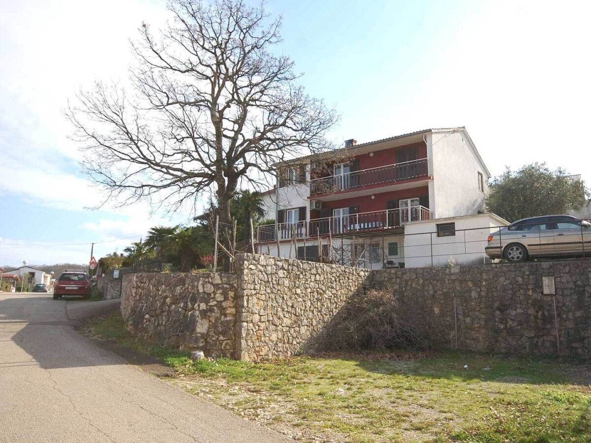 Apartment Three bedroom apartment with terrace and sea view Njivice, Krk A-21858-b - Outdoor photo 3