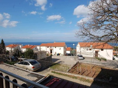 Apartment Three bedroom apartment with terrace and sea view Njivice, Krk A-21858-b - Outdoor photo 5