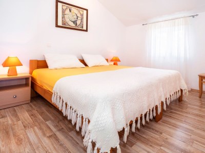 Apartment One bedroom apartment with balcony and sea view Malinska, Krk A-23583-a - Outdoor photo 6